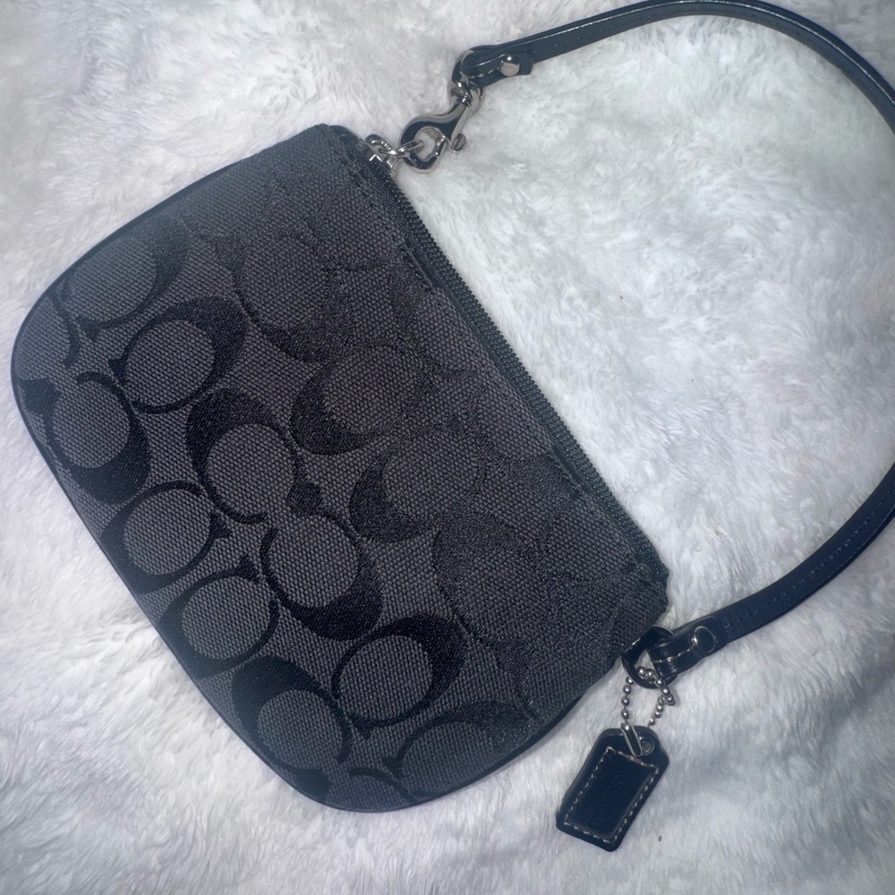 Black and Gray Wristlet
